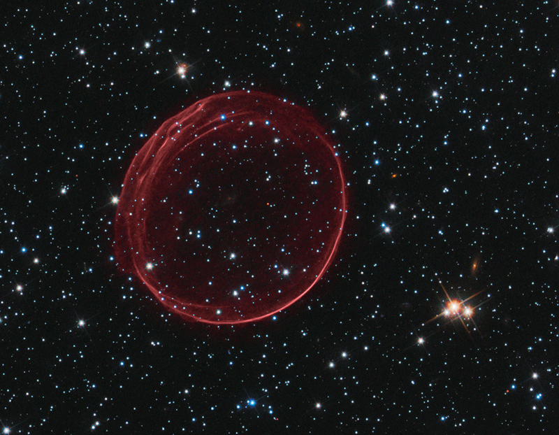 Illustration for article titled This Supernova Remnant Is a Festive Holiday Bauble